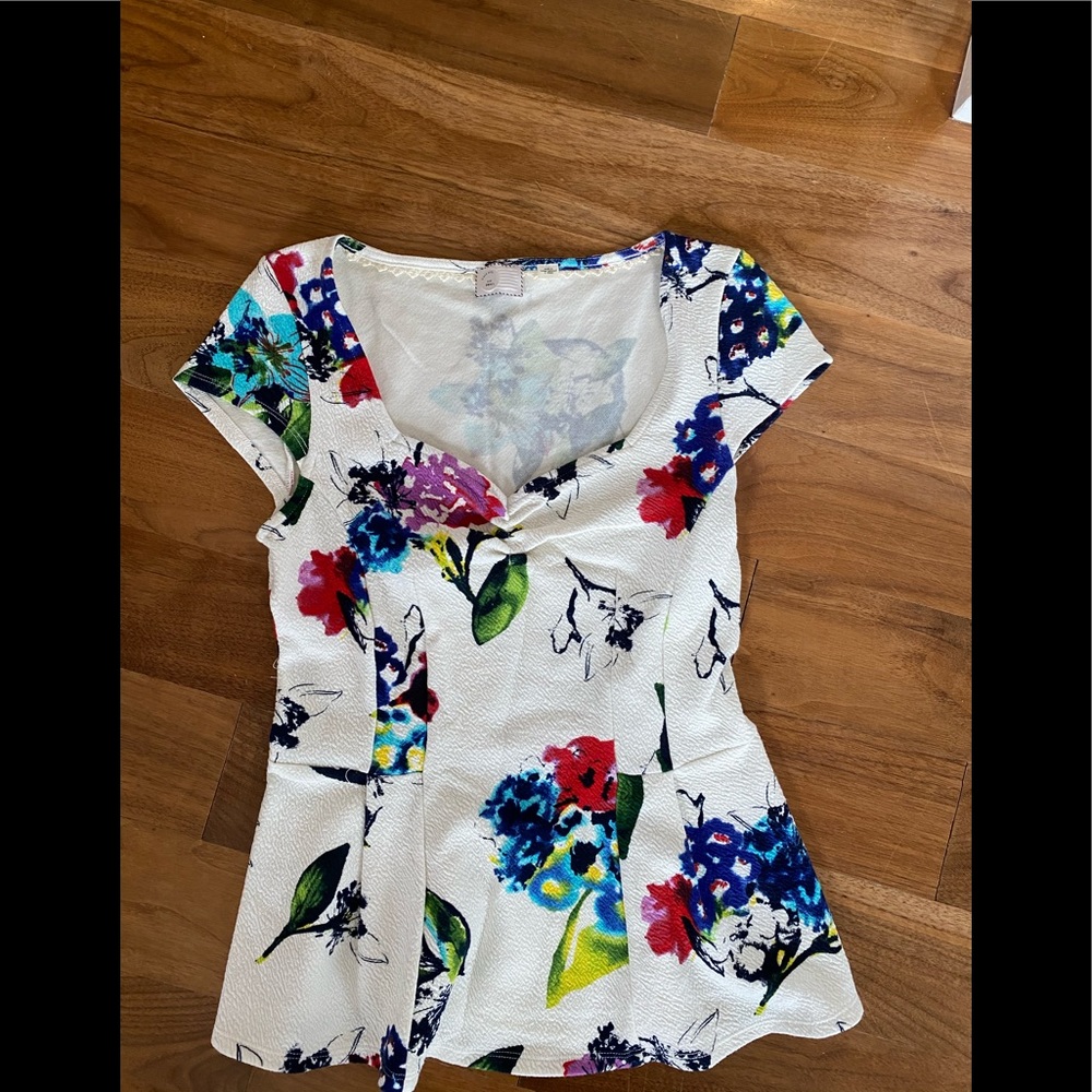 Anthropologie top